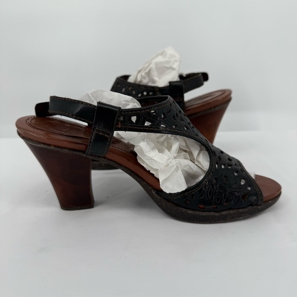 Naya Alpine Black Leather Buckle Slip On Block Heel Sandals Shoes Women's 8.5 M - Picture 6 of 12